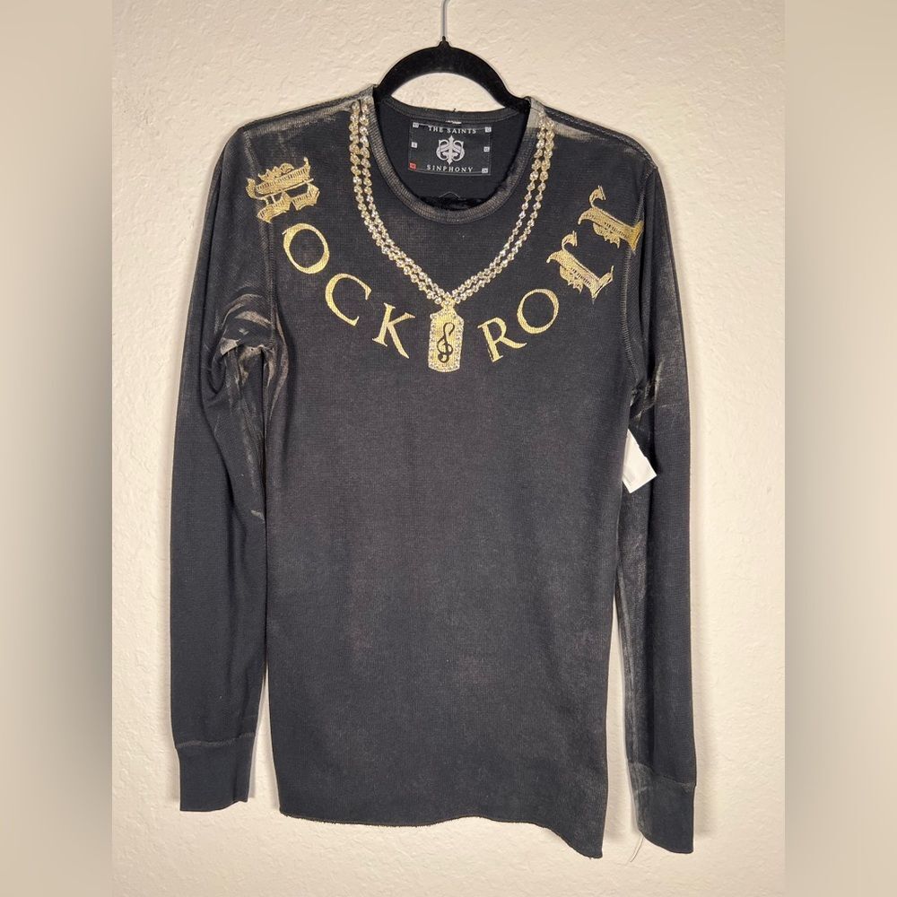 The Saints Sinphony “Rock & Roll” embellished long sleeve Henley 🔥 NWT 🔥 mediu